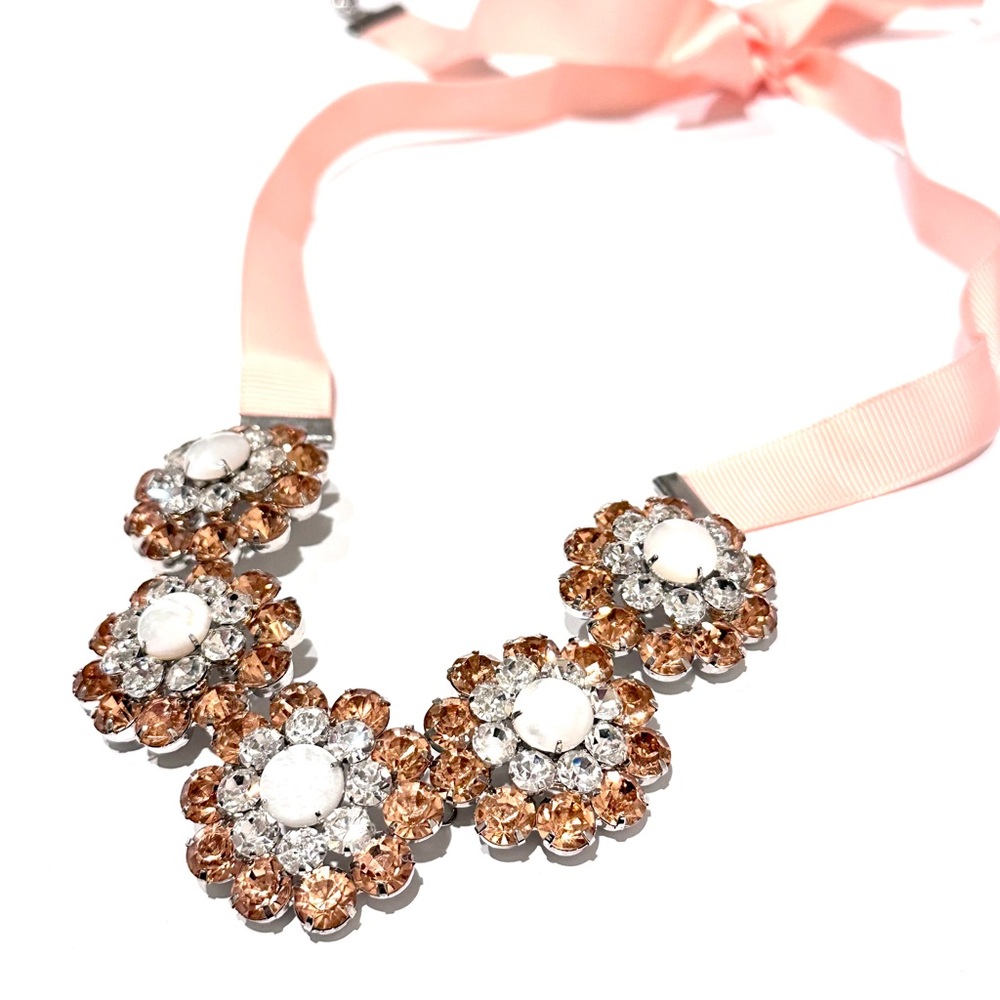 BLUSH CRYSTALS, OH MY | Crystal Bloom Statement Party Ribbon Necklace | NWT